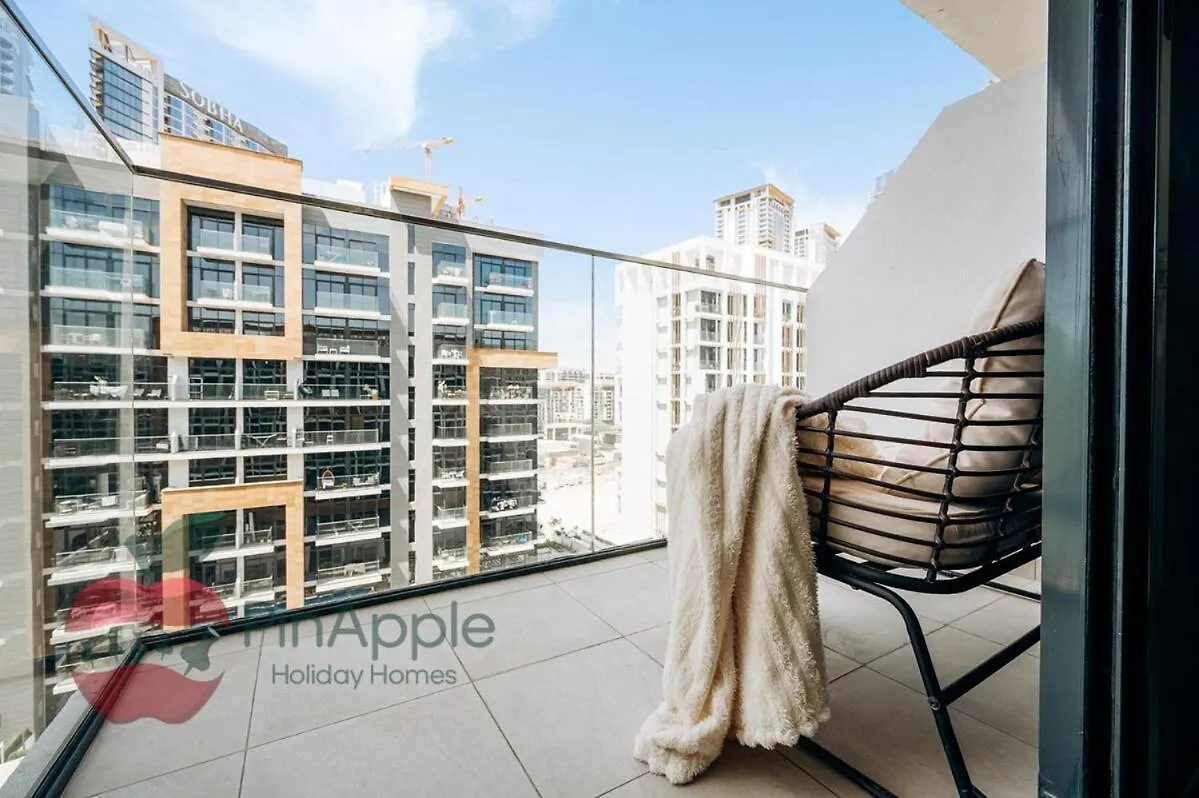 Stylish Studio In Azizi 42 Dubai 0*,