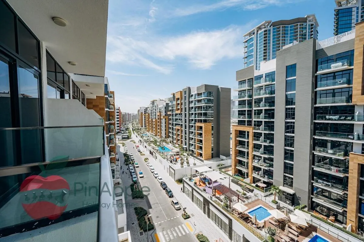 Stylish Studio In Azizi 42 Dubai Apartment