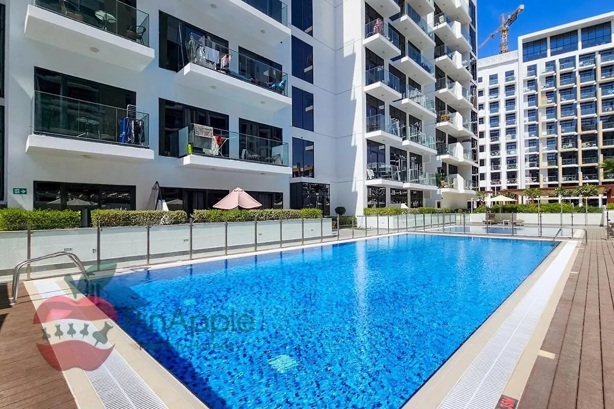Stylish Studio In Azizi 42 Dubai 0*,